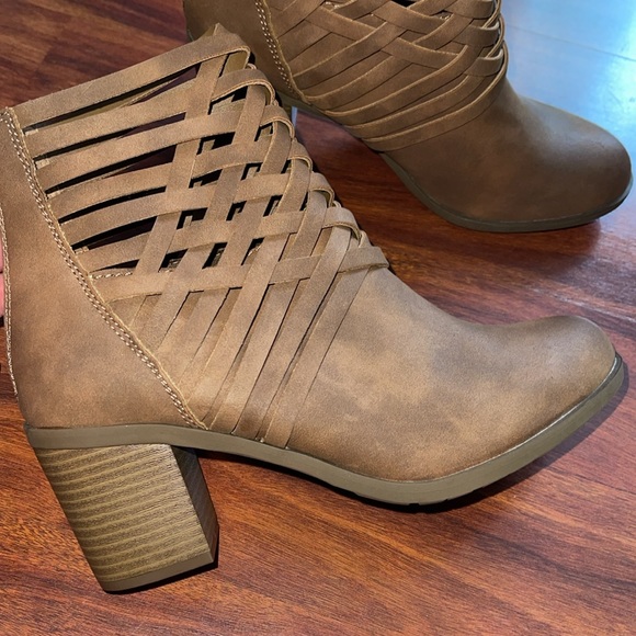 Arizona Jean Company Shoes - Womens Arizona Booties